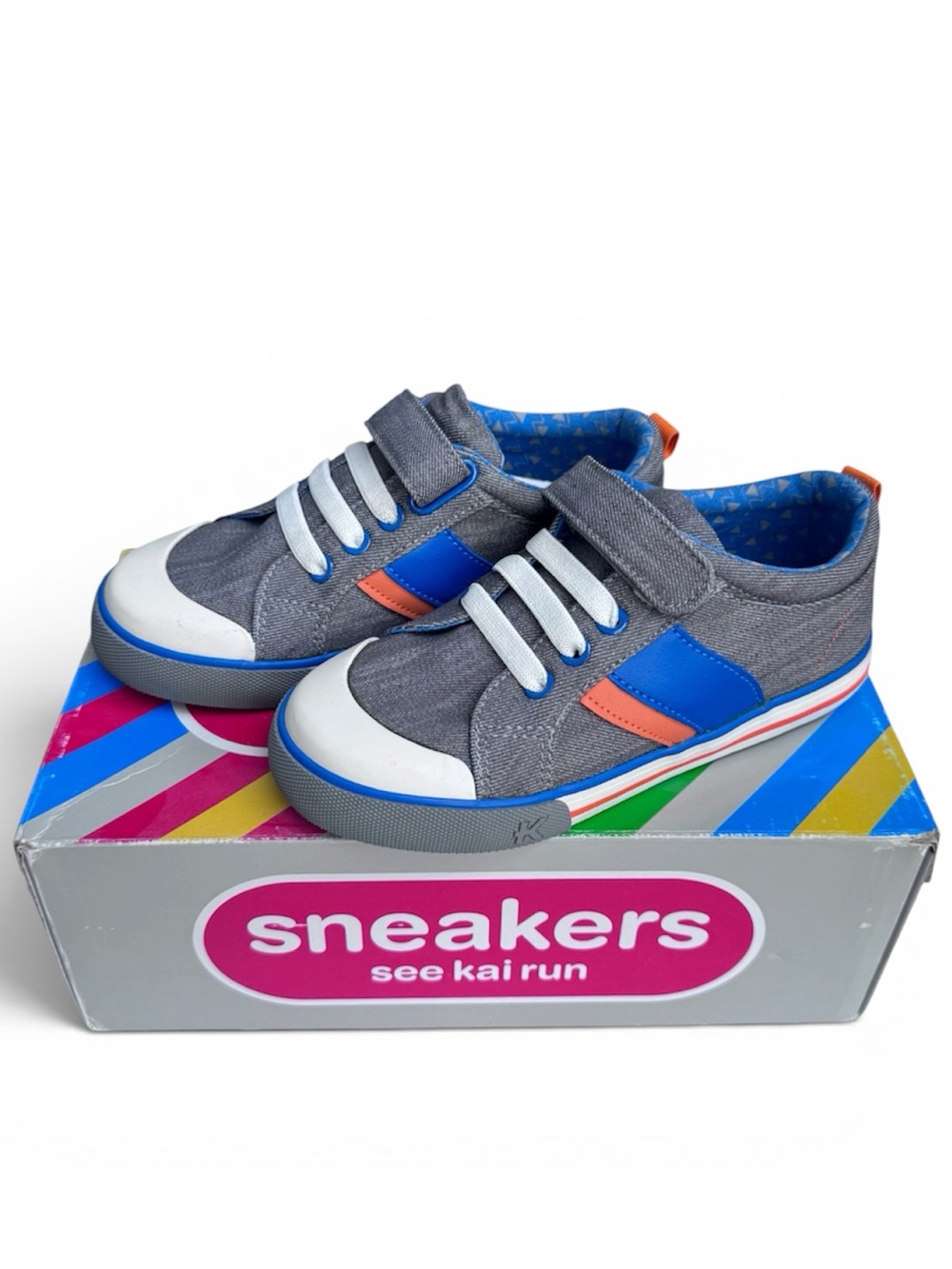 NWT! See Kai Run Grey Canvas Velcro Sneakers Size 12.5 Little Boy